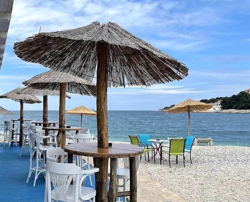 Apartment Monas III Pjescana Uvala Hırvatistan